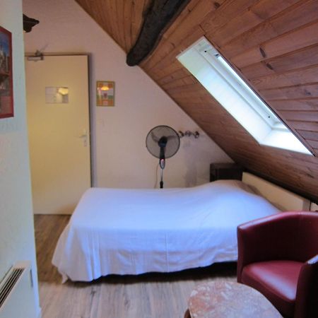 Auberge Des Deux Rivieres Seix Oda fotoğraf