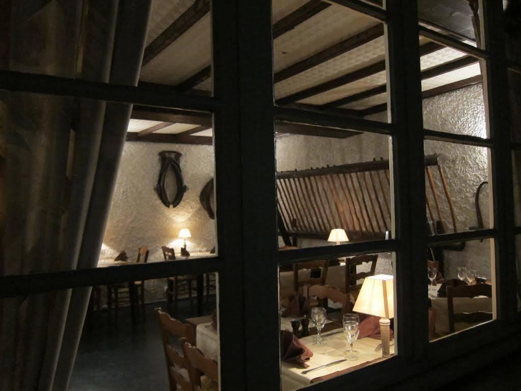 Auberge Des Deux Rivieres Seix Dış mekan fotoğraf