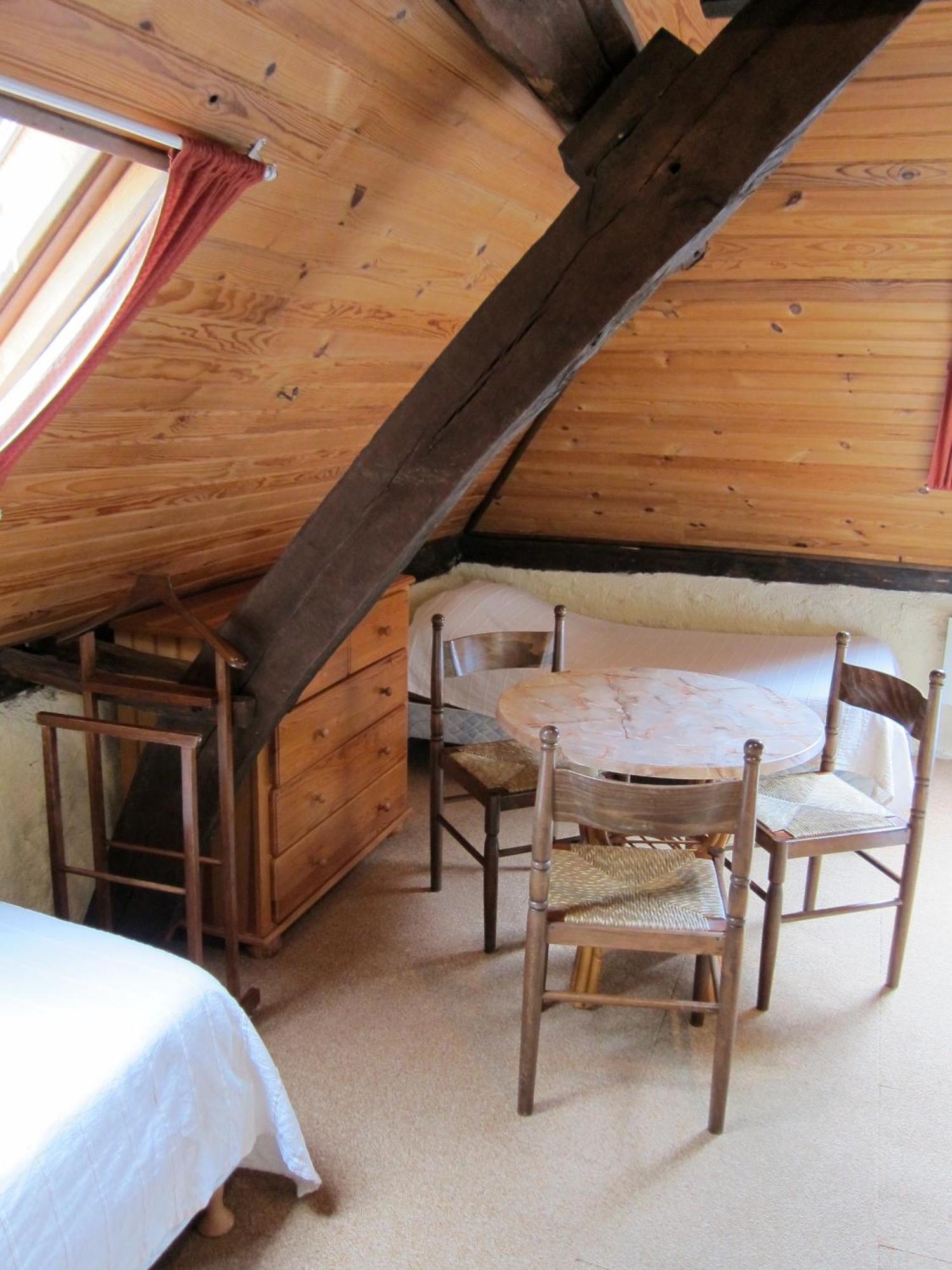 Auberge Des Deux Rivieres Seix Oda fotoğraf