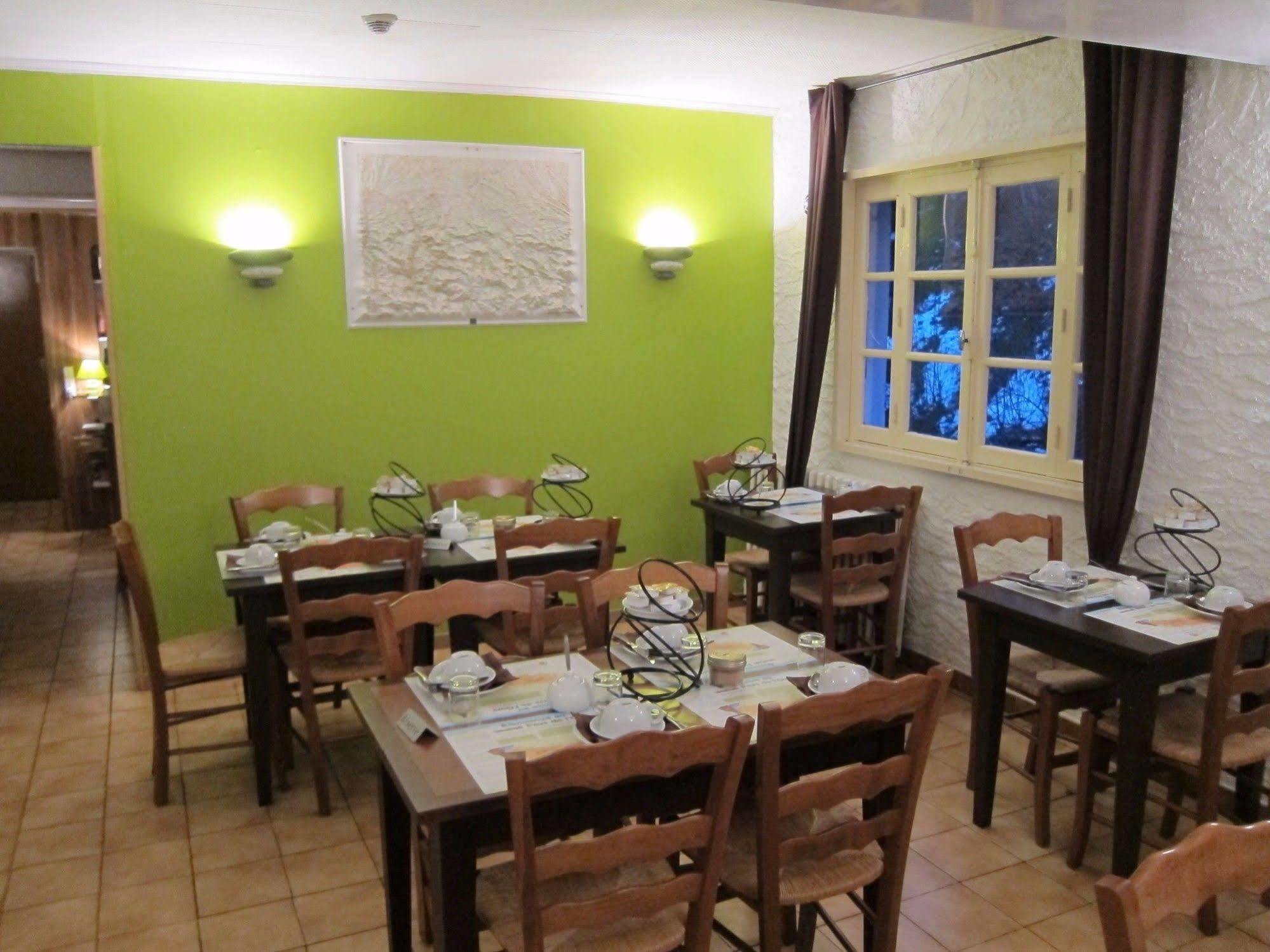 Auberge Des Deux Rivieres Seix Dış mekan fotoğraf
